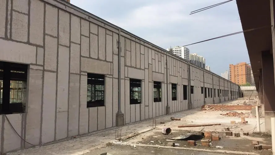 轻质隔墙板在改造扩建工程中的应用